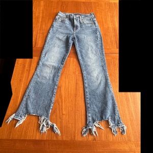 ✨ 7 for All Mankind Jeans – Size 25 ✨